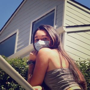 Meet your Posher, Meghan!